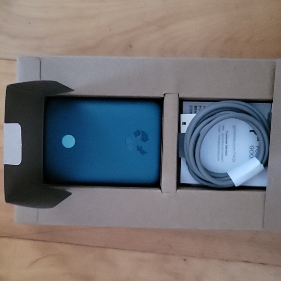 Nimble charger in teal. - Picture 2 of 4